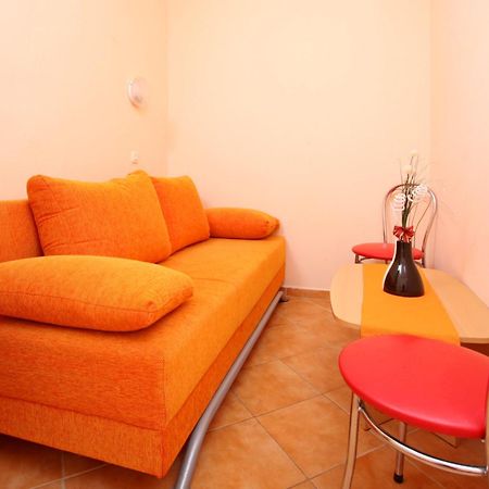 Apartments And Rooms Vesna Novalja Dış mekan fotoğraf