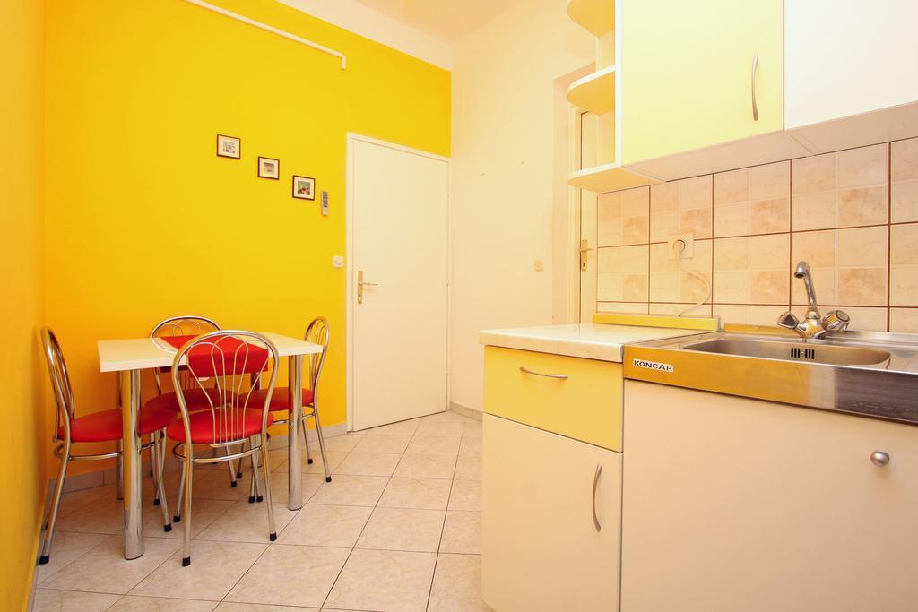 Apartments And Rooms Vesna Novalja Dış mekan fotoğraf